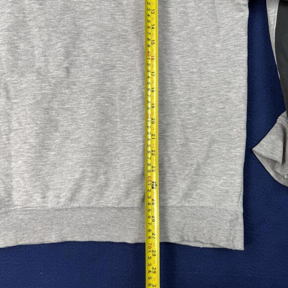 Montreal Canadiens NHL Hoodie Gray Logo Pullover Hockey Fan Men Size L Athletic - Picture 5 of 9